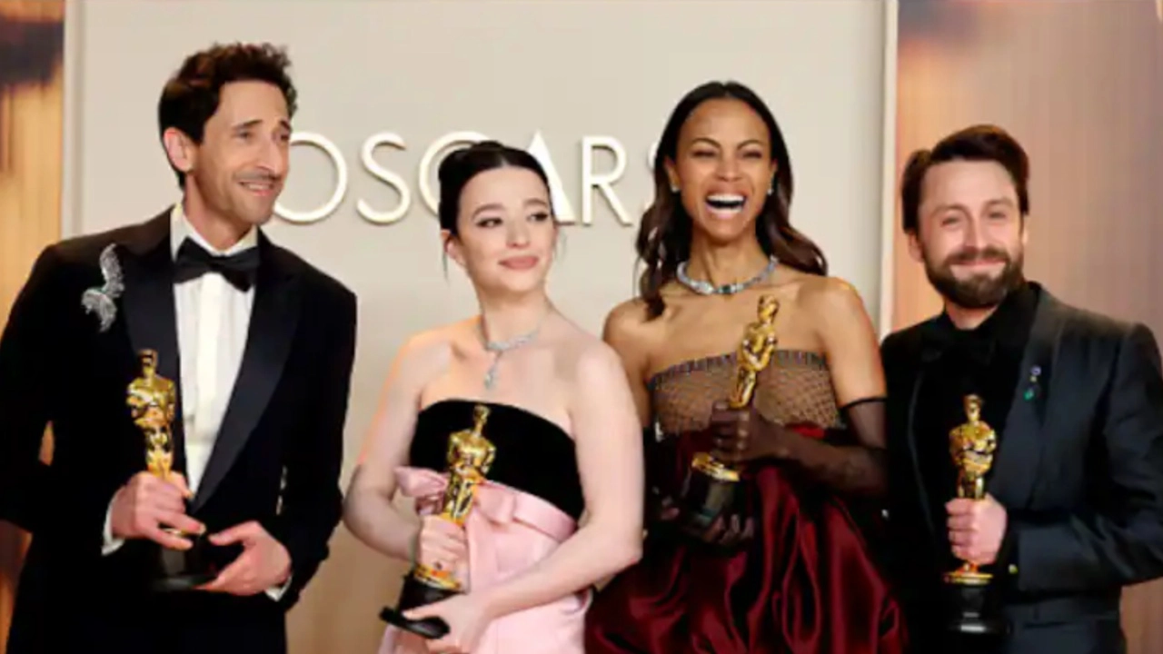 যাদের হাতে উঠল ৯৭তম অস্কার পুরষ্কার